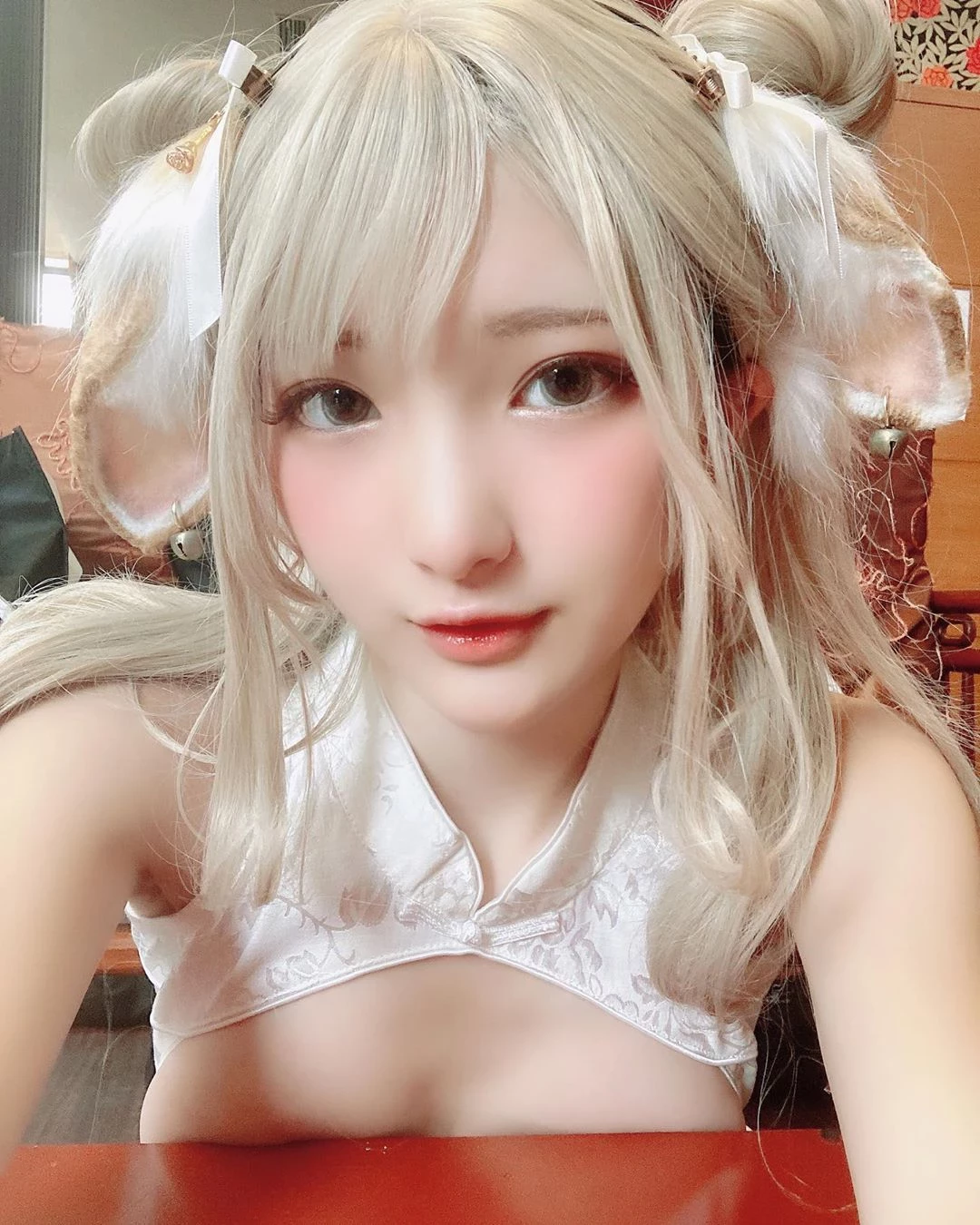 3857463.webp