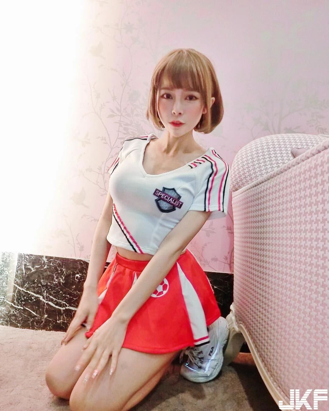 4536468.webp