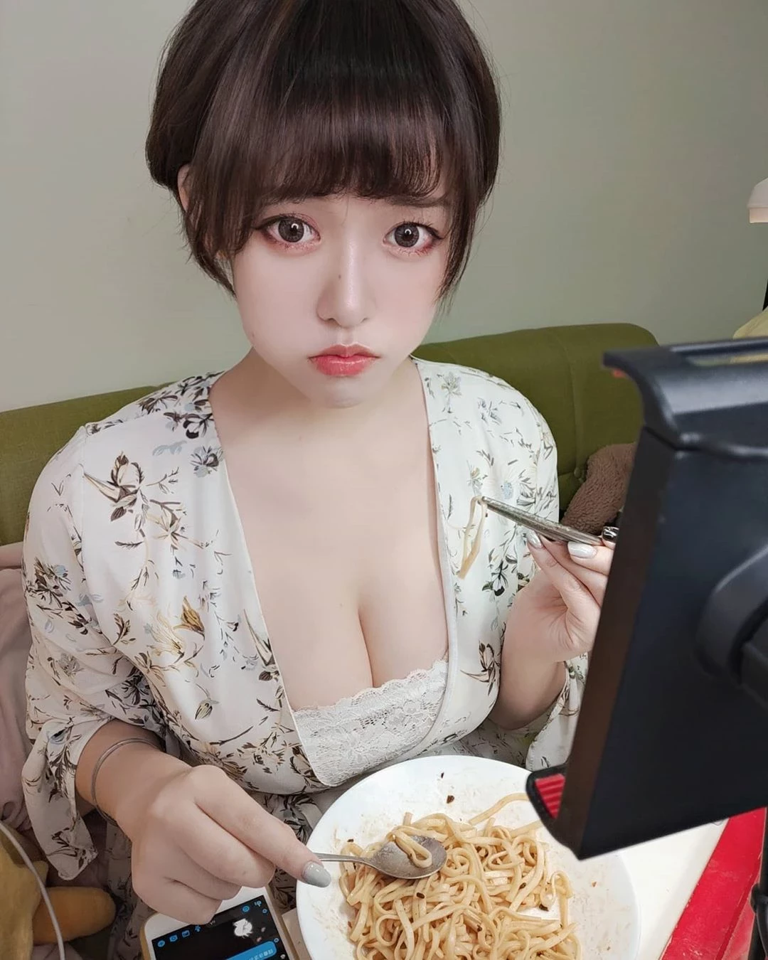 4024306.webp