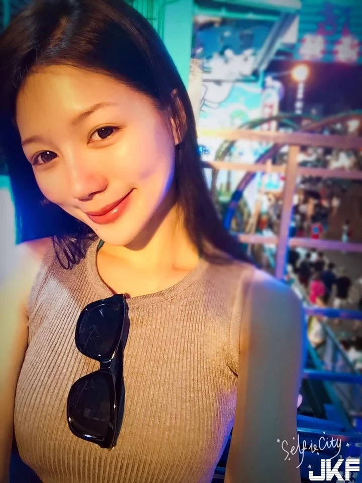 16824962.webp