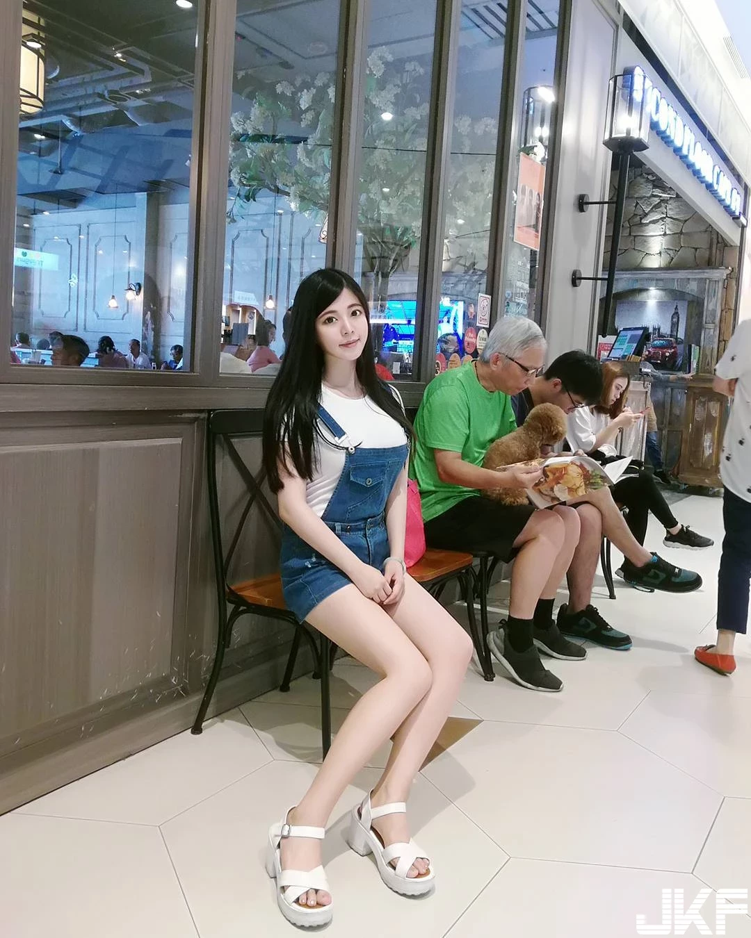 7224262.webp