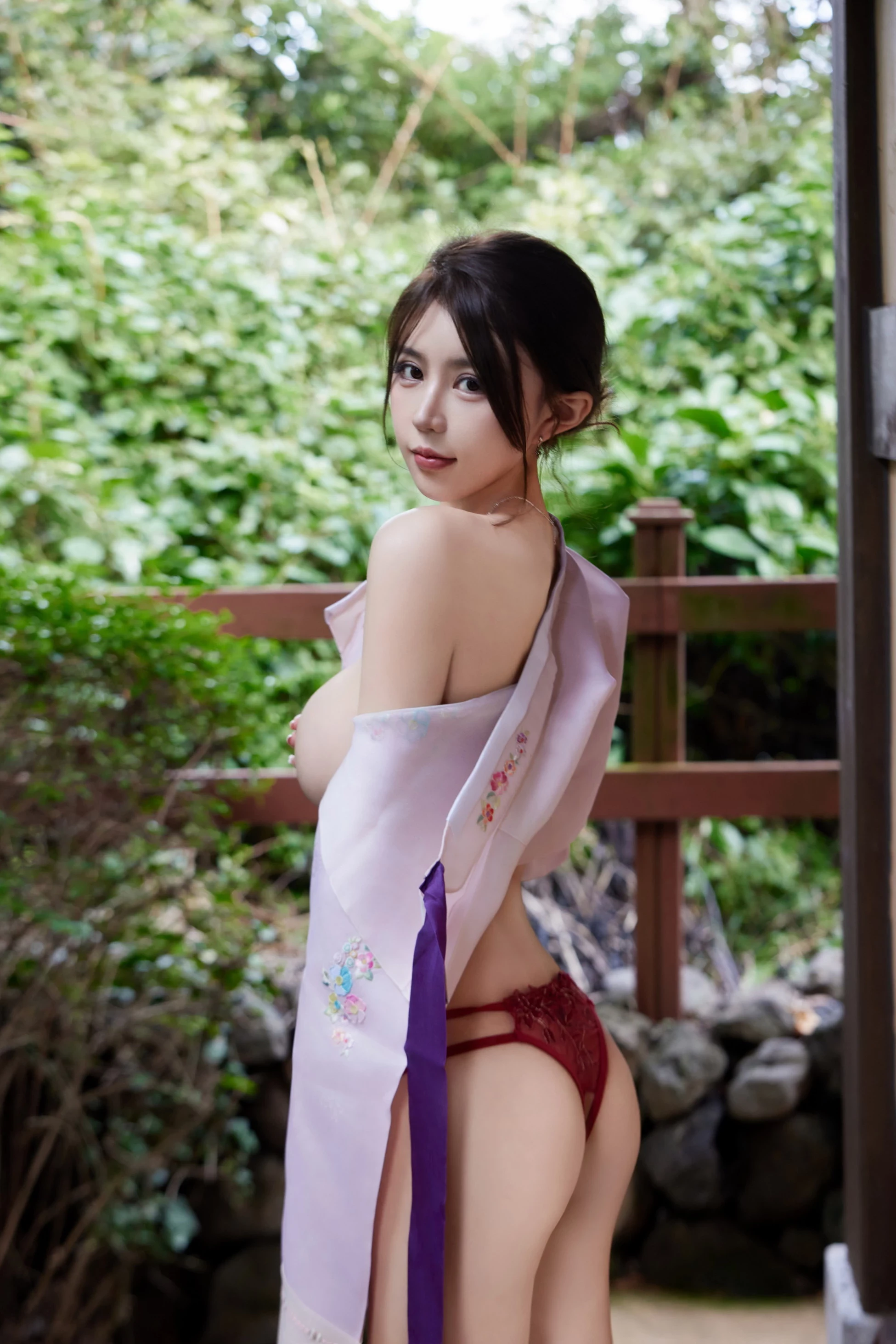 29935480 (1).webp