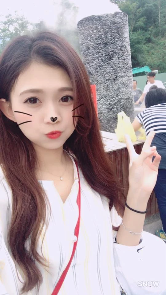7223902.webp