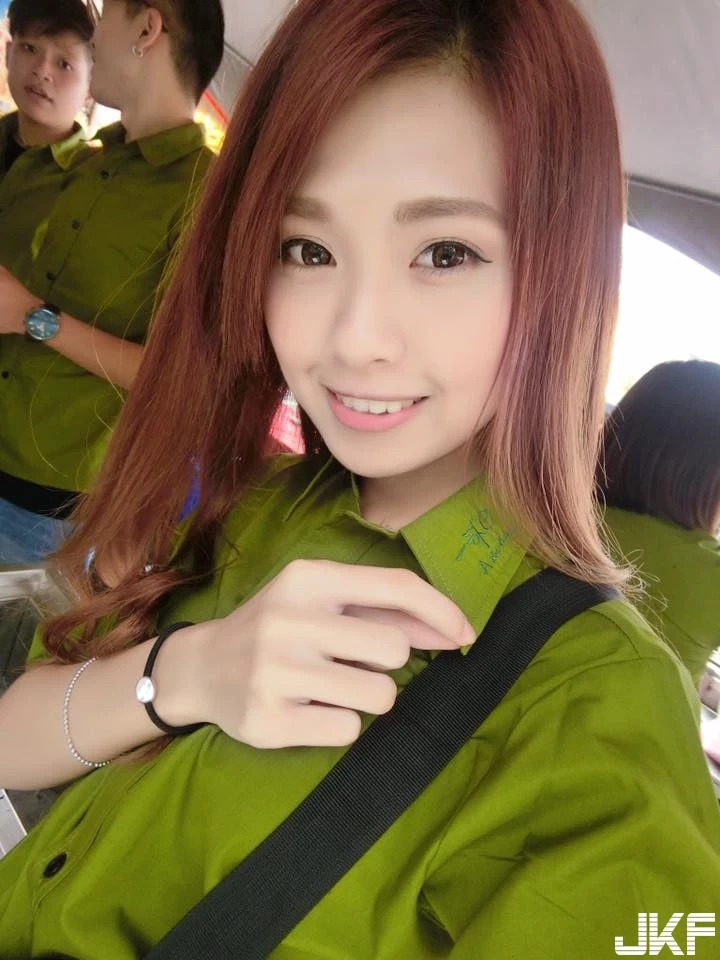 7223911.webp