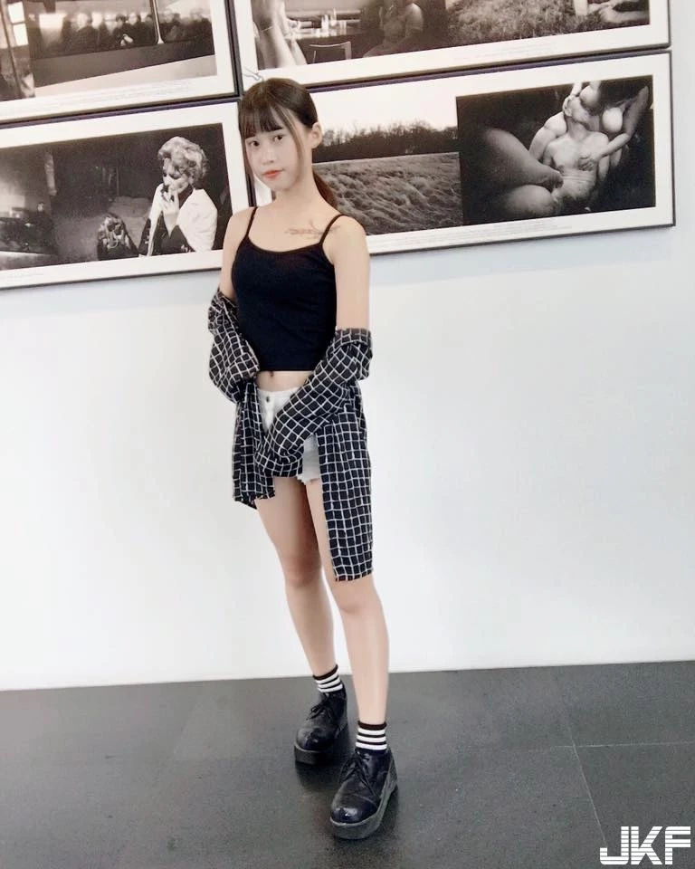 4594640.webp