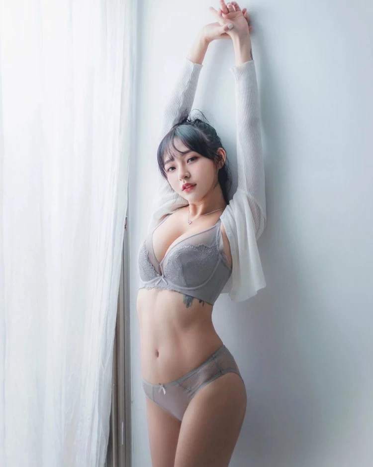 3871051.webp