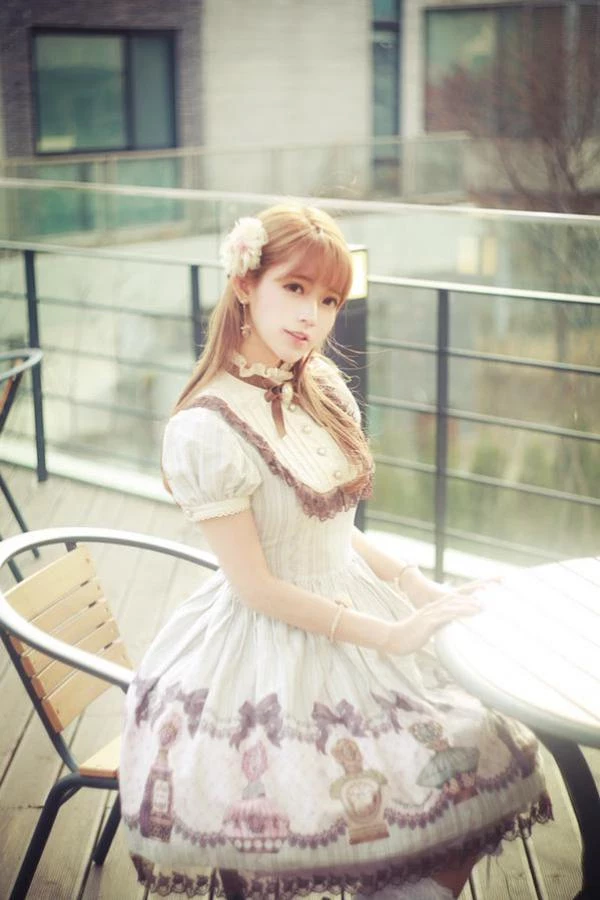 29732084.webp