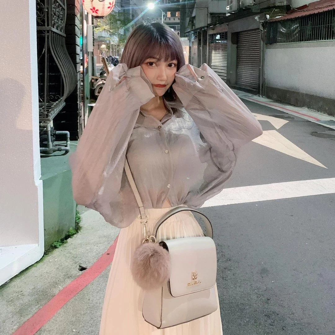 19477749.webp