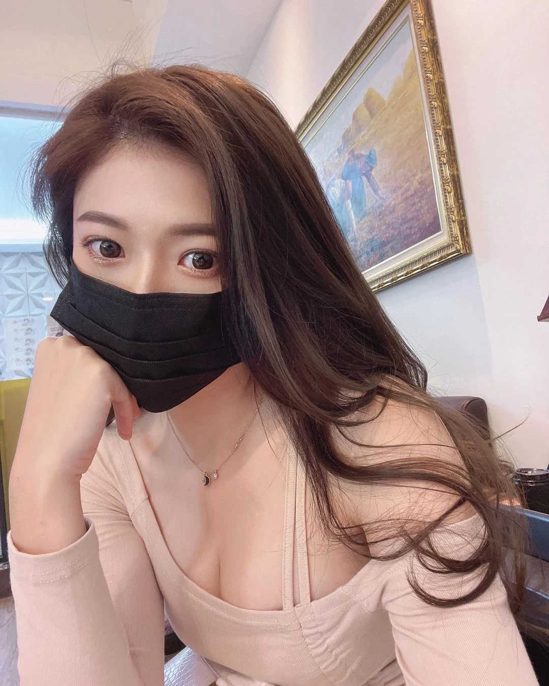 19383837.webp