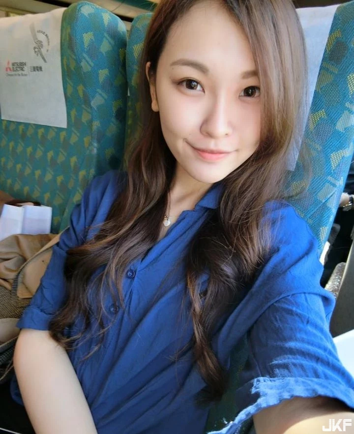 16890772.webp