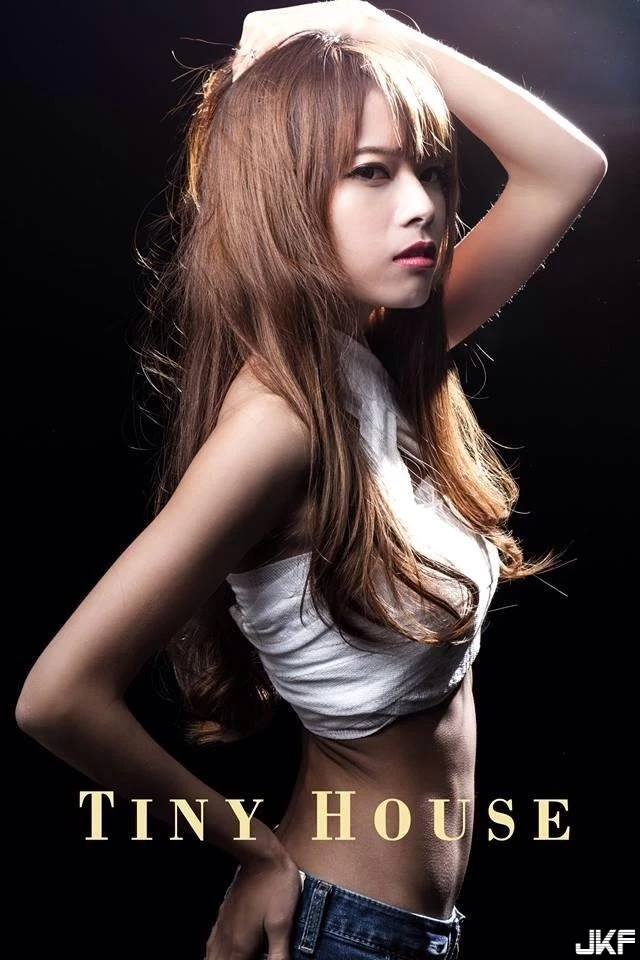 16873392.webp
