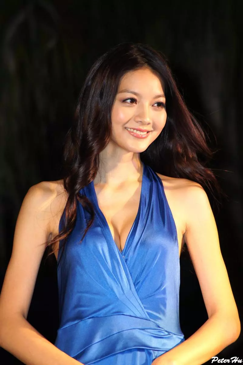 16994310.webp