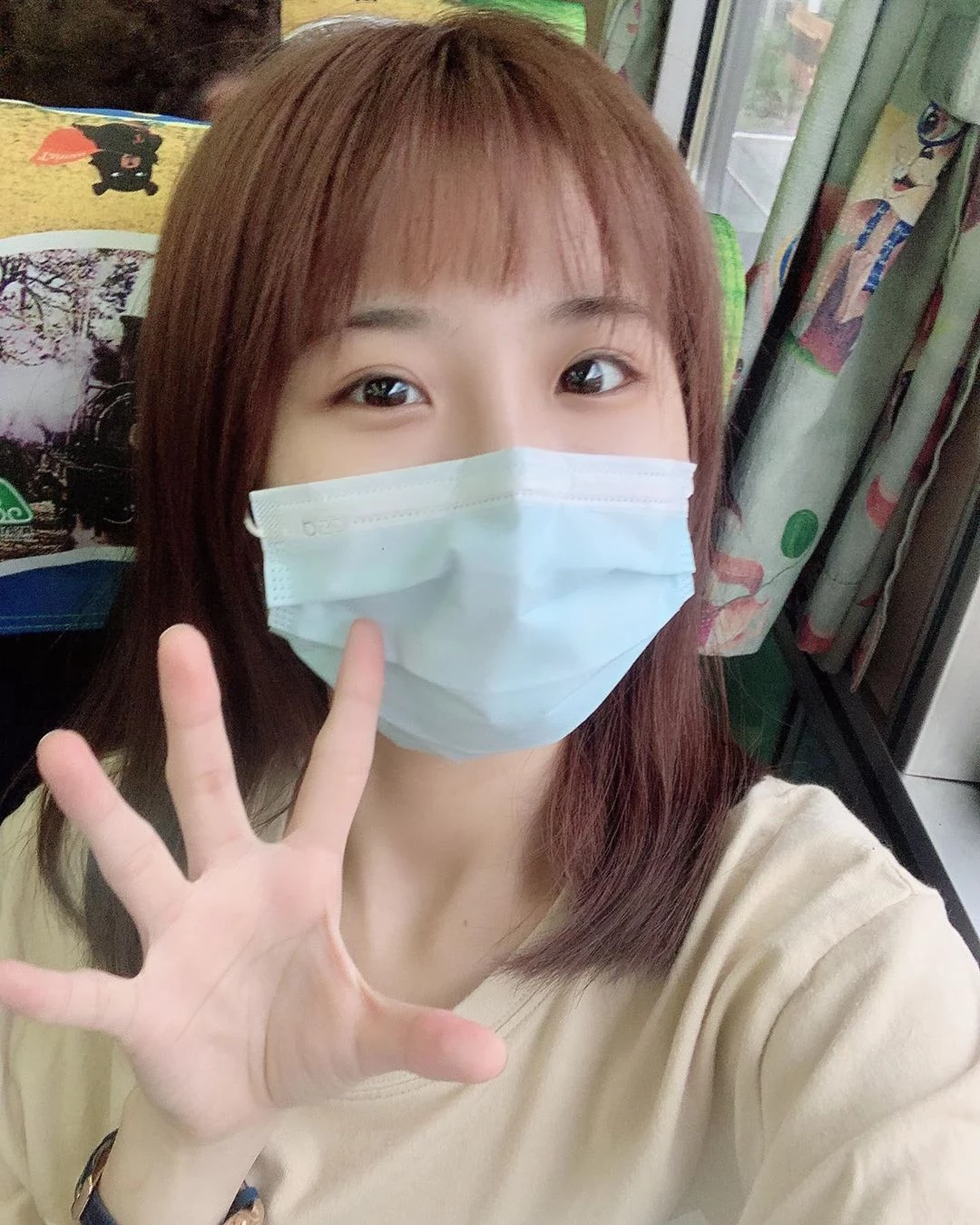4107708.webp