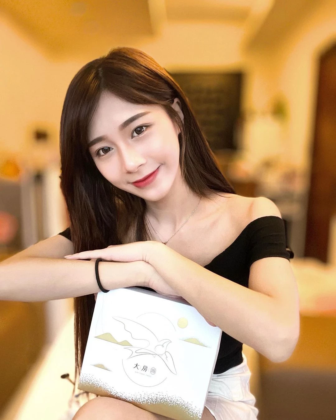 18404487.webp