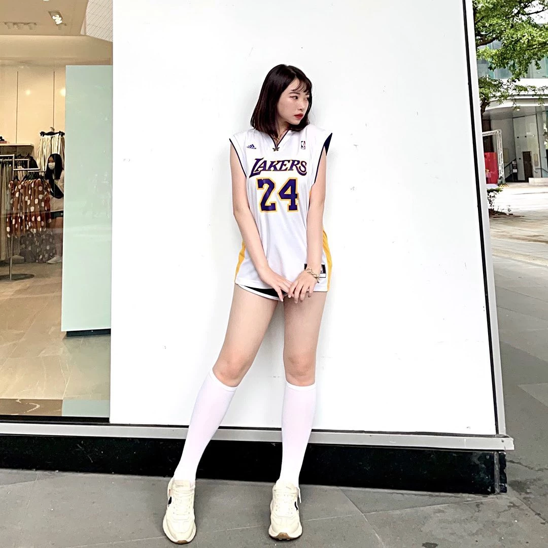 173625v12r6qd8dw6qcjqi.webp