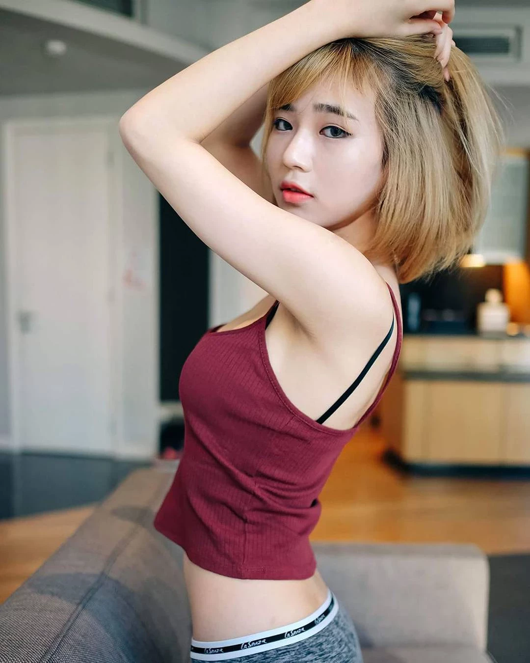 131338d9zg9yozo1gz111m.webp