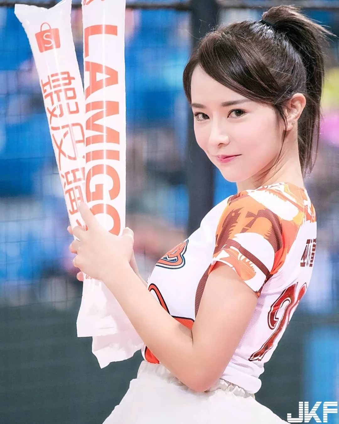 184158f96noi5ni50nq329.webp