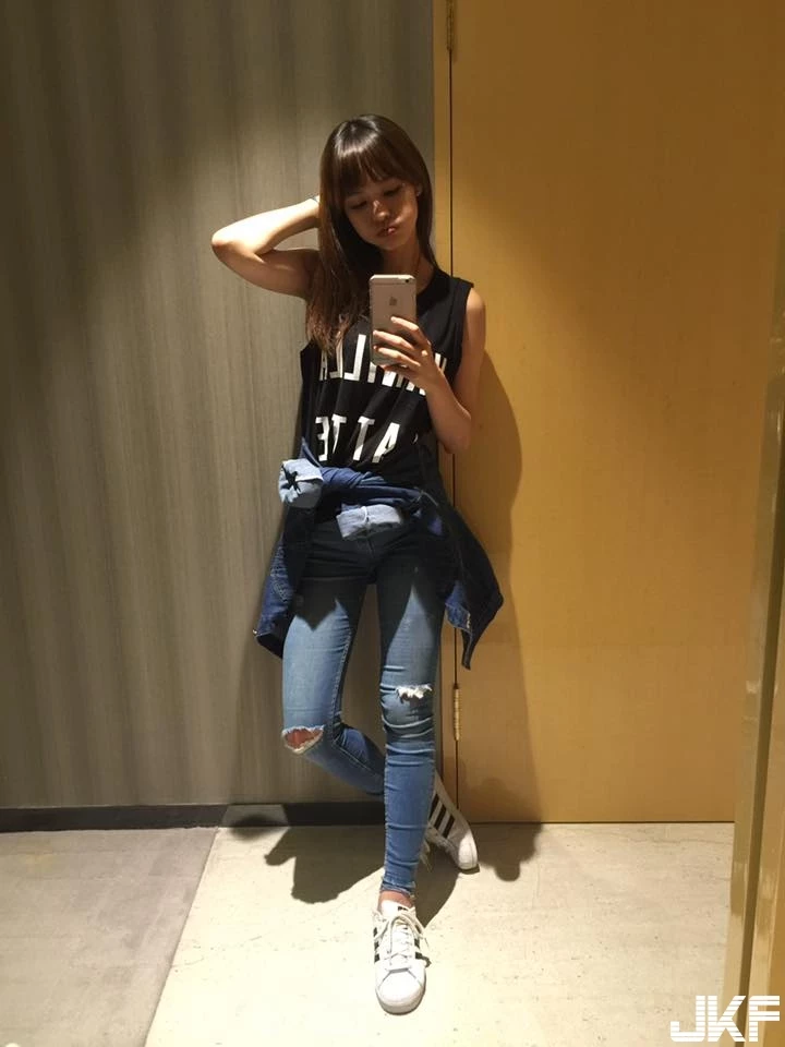 16837187.webp