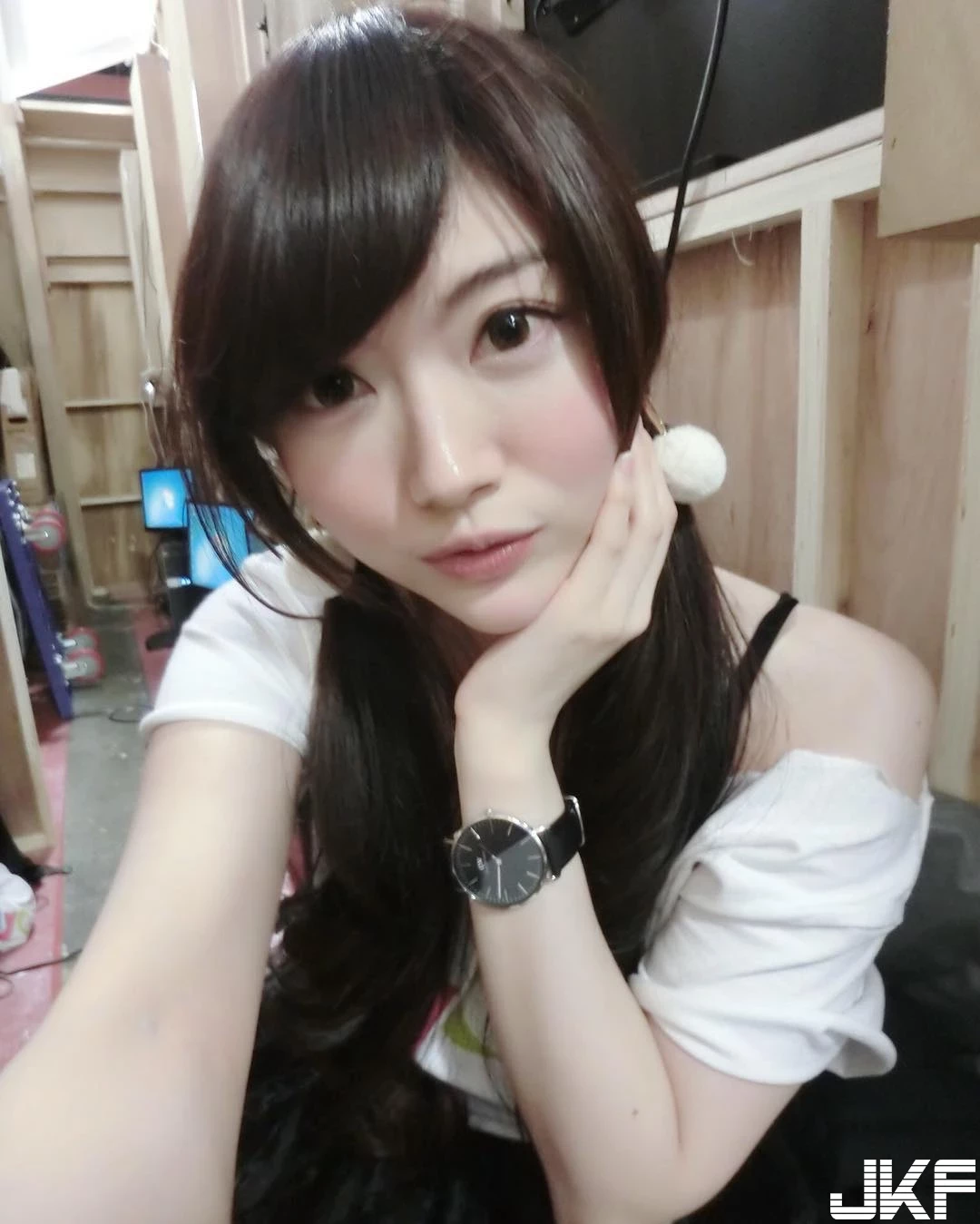 16801120.webp