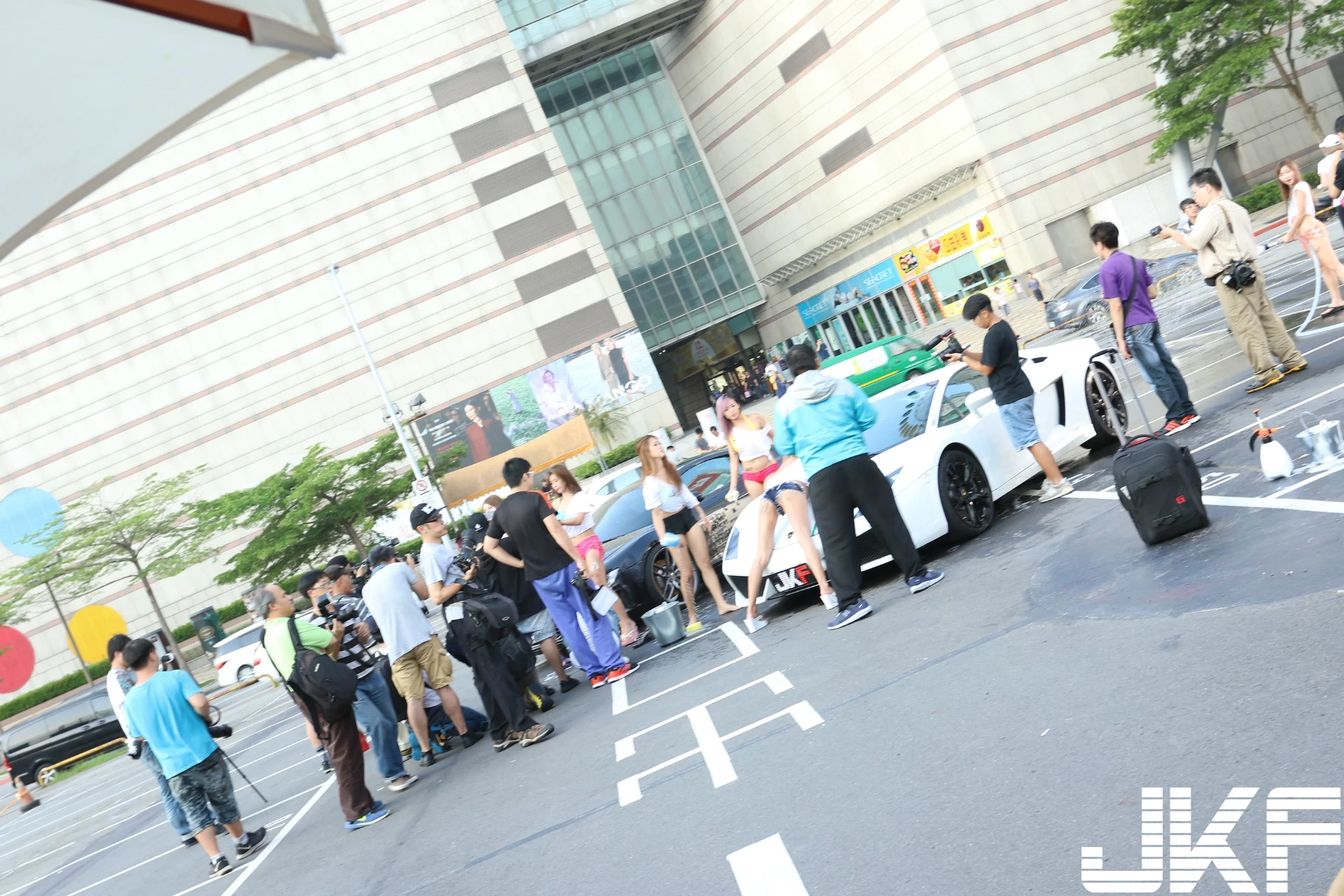 16854535.webp
