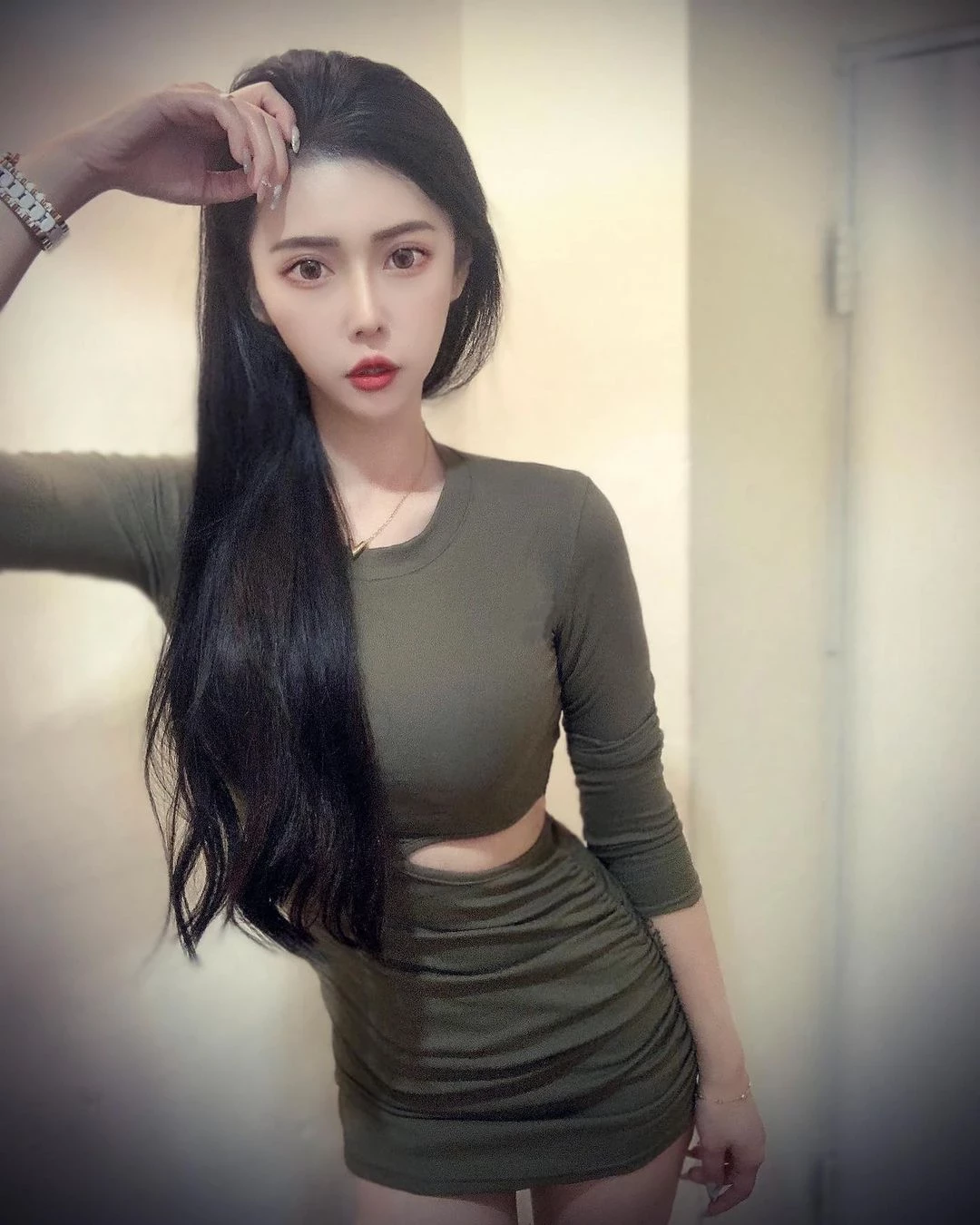 19541350.webp