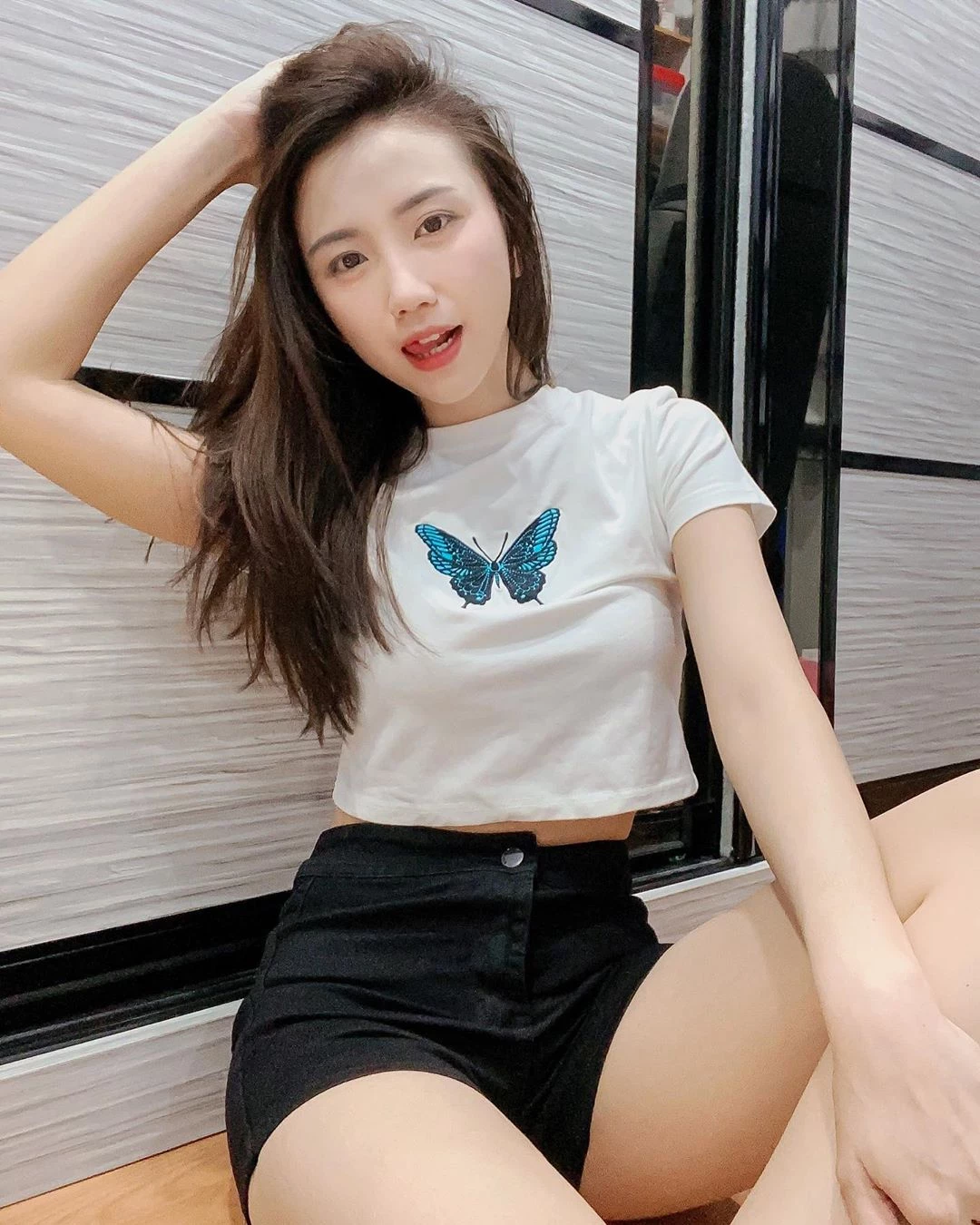 3912747.webp