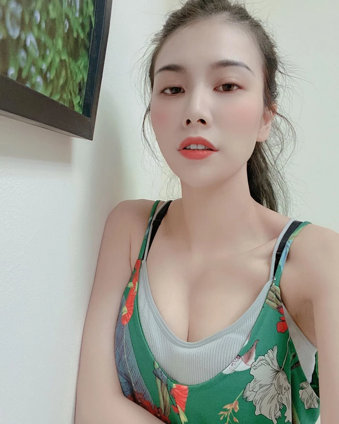 3912933.webp