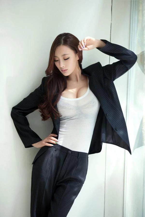 29559325.webp
