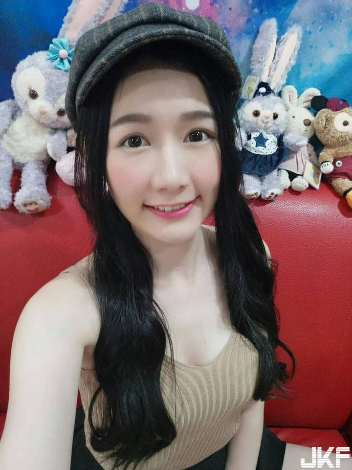 4967630.webp