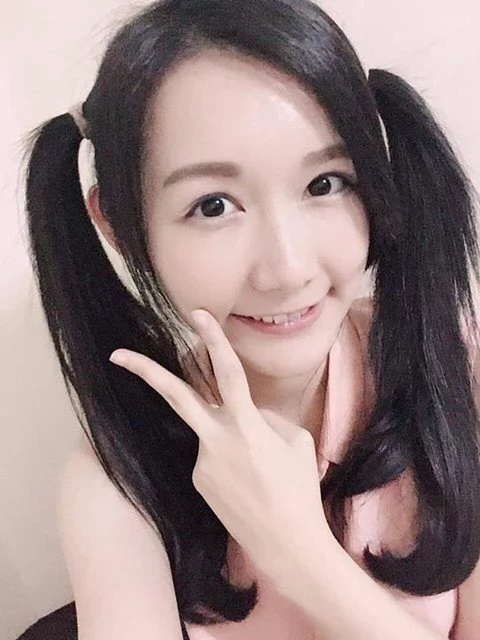 4967633.webp