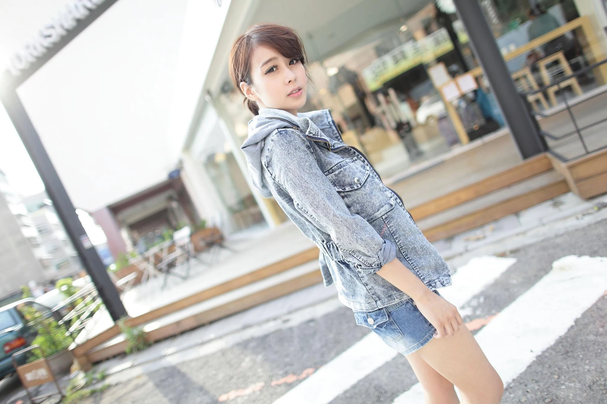 161534dnn72fpocntzo01z.webp