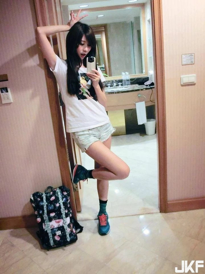 16825089.webp
