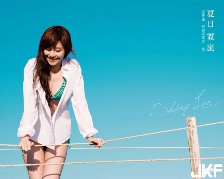 16825093.webp