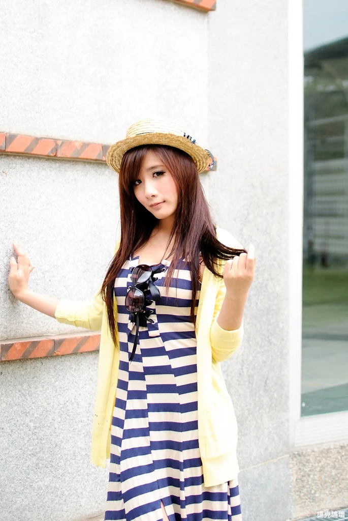17526760.webp