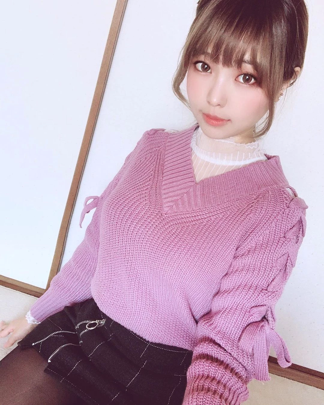 4107840.webp