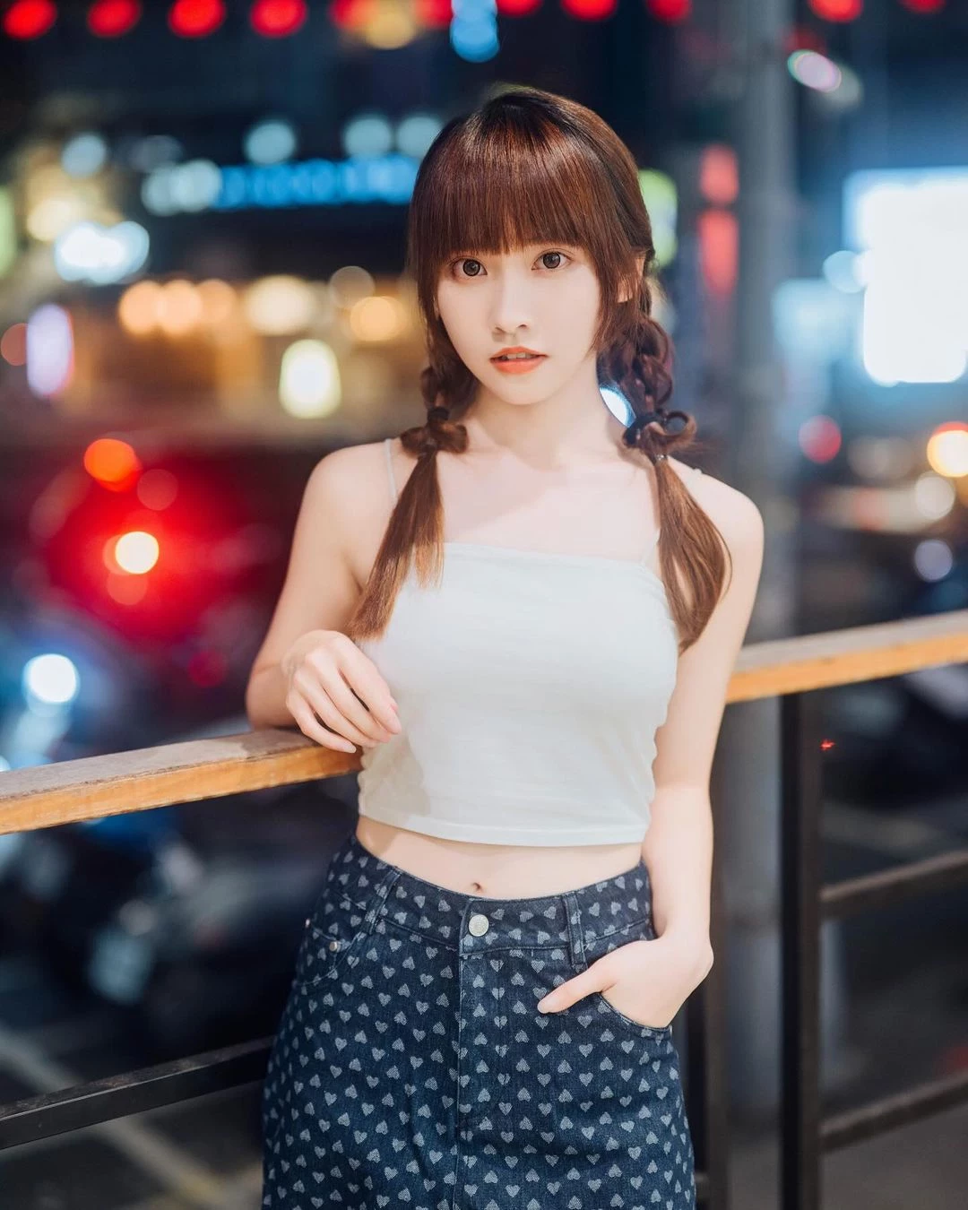 30928360.webp