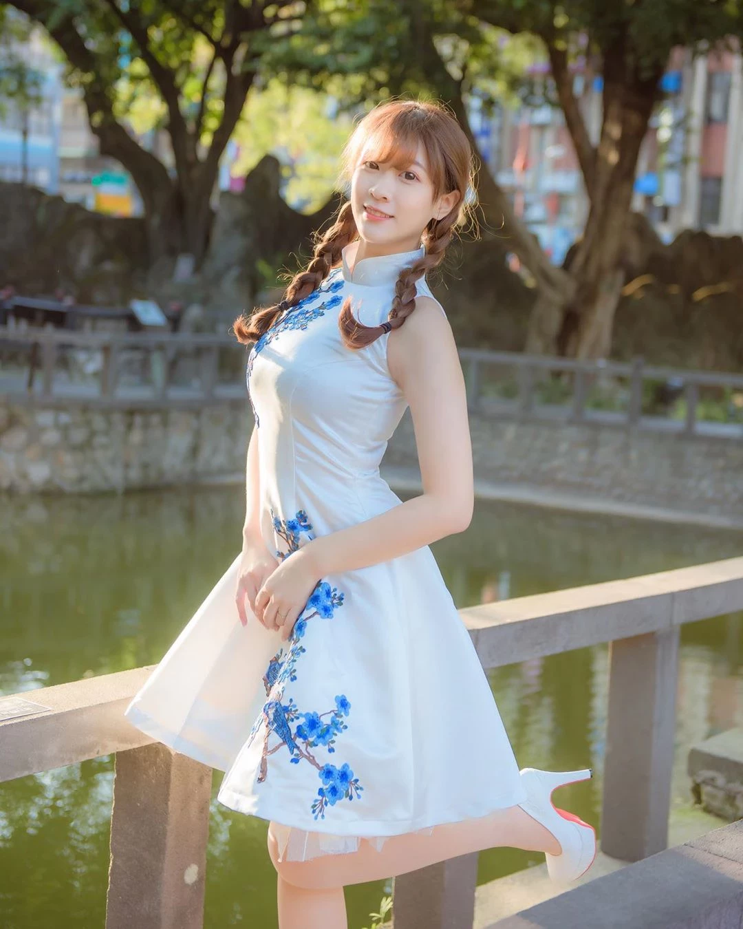 3932245.webp