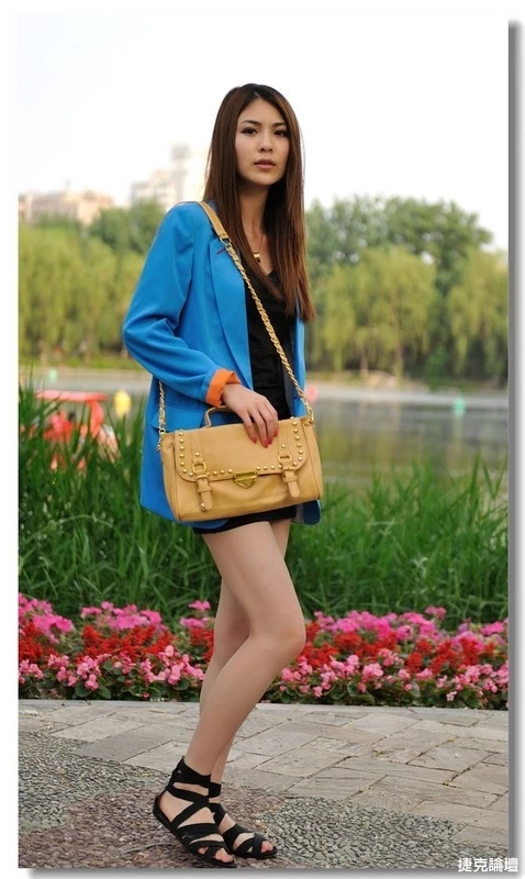 17417370.webp