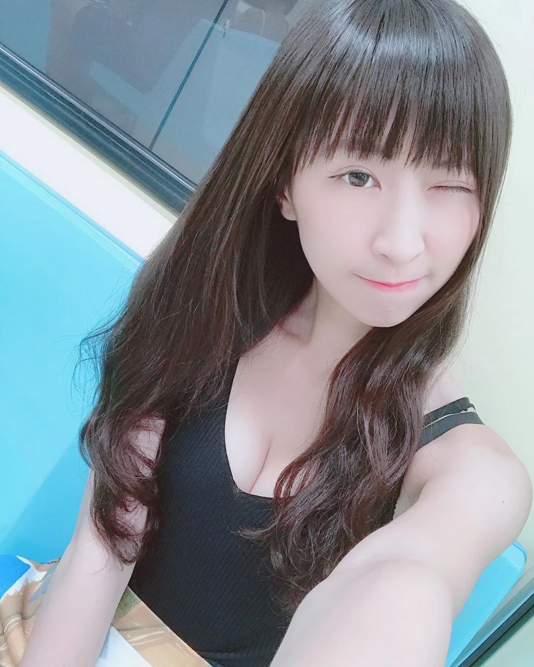 4156497.webp