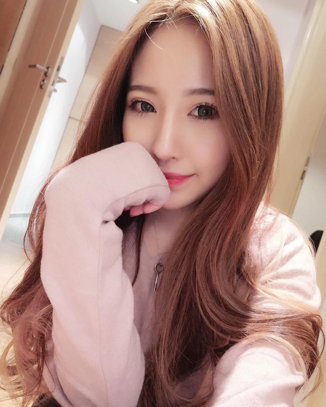 4099127.webp