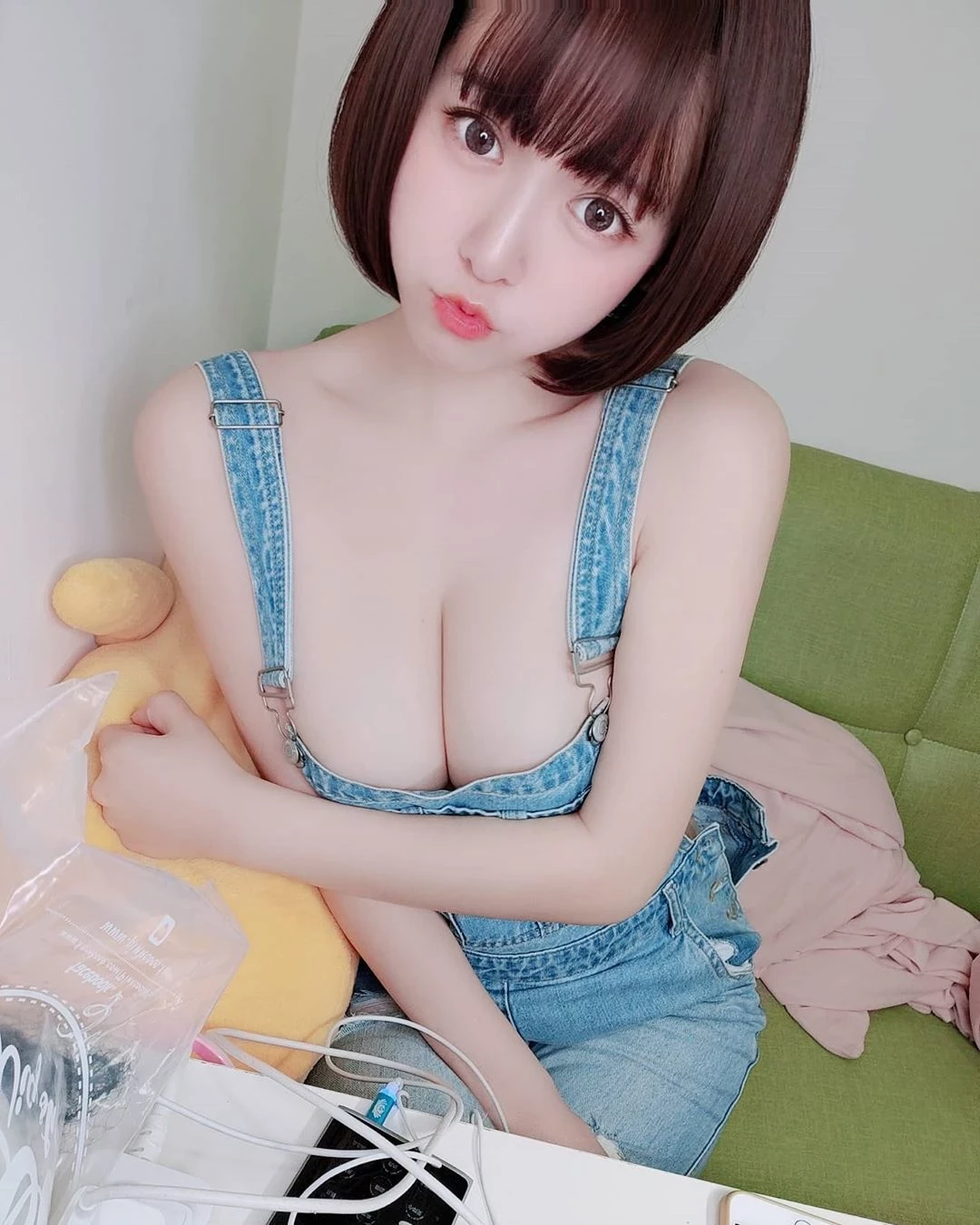 4024312.webp
