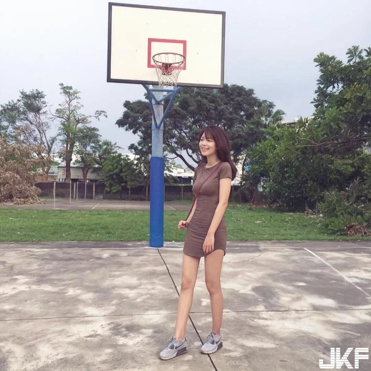 7253172.webp