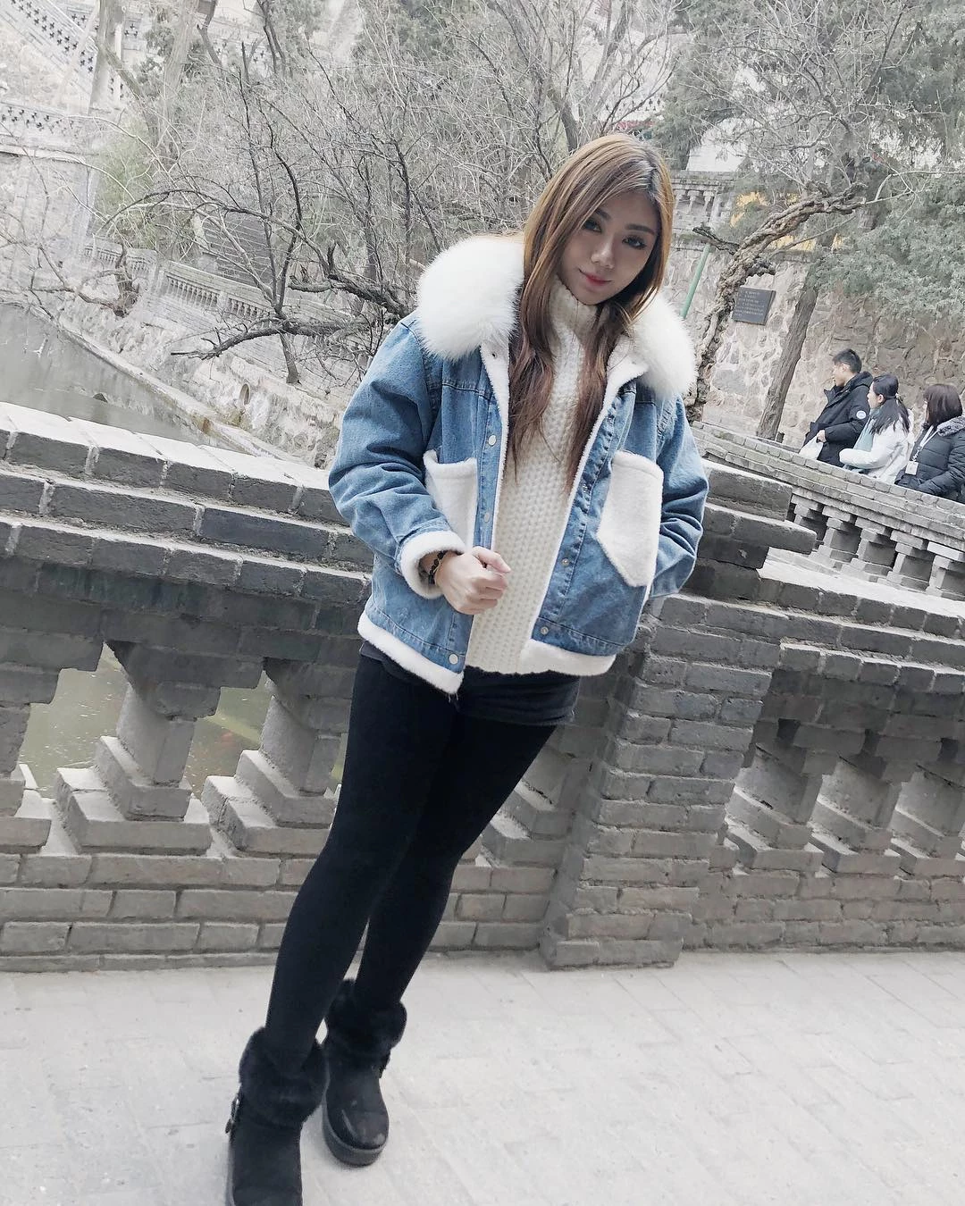 4454454.webp