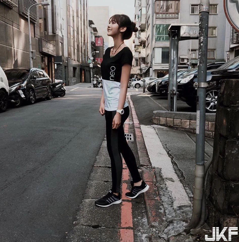 16837321.webp