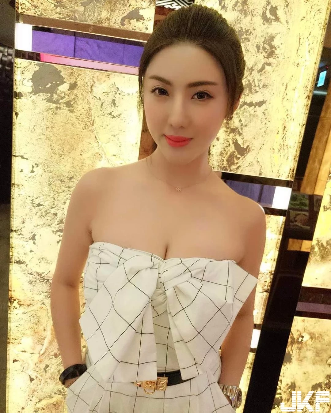 7277339.webp