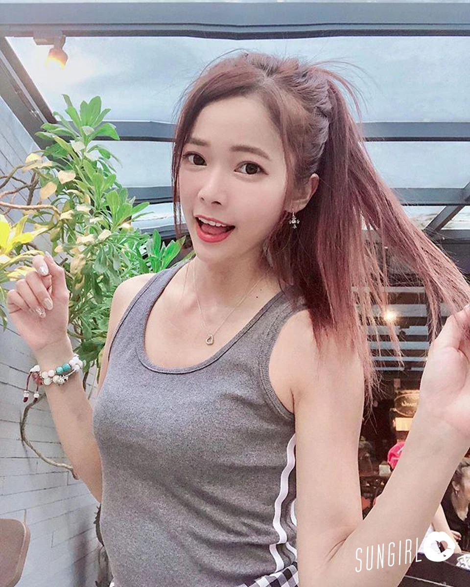 3952892.webp