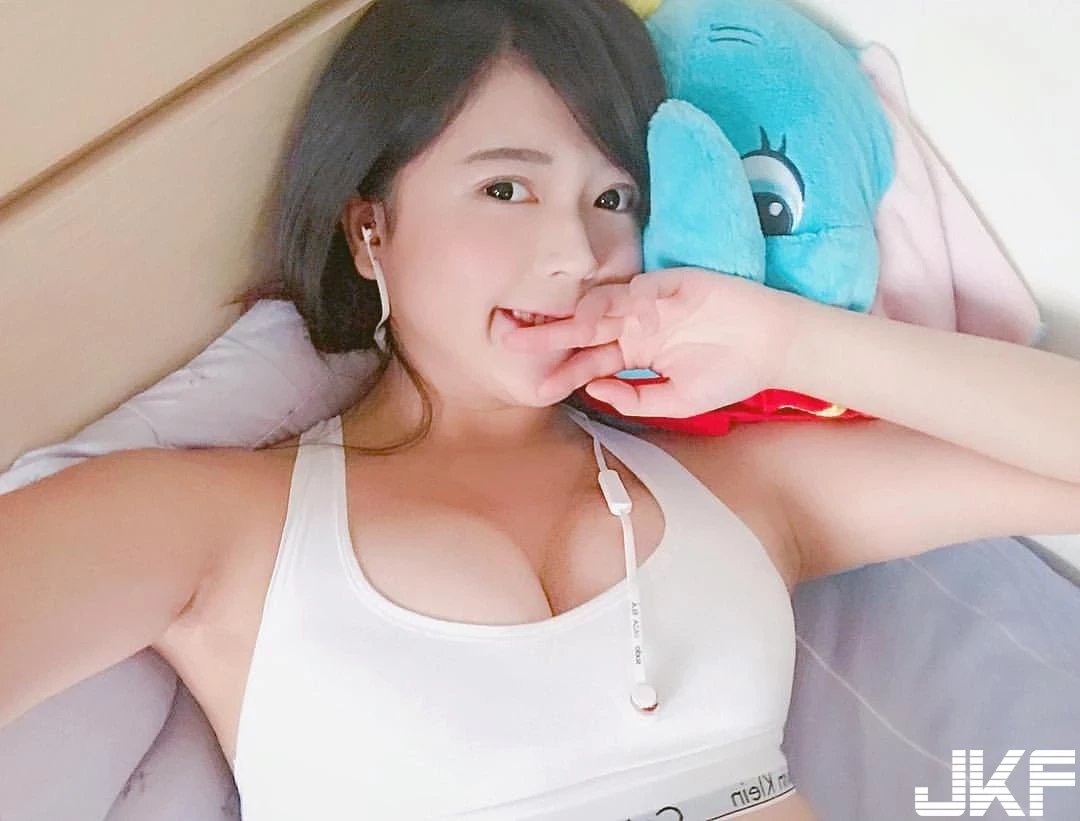 4724087.webp