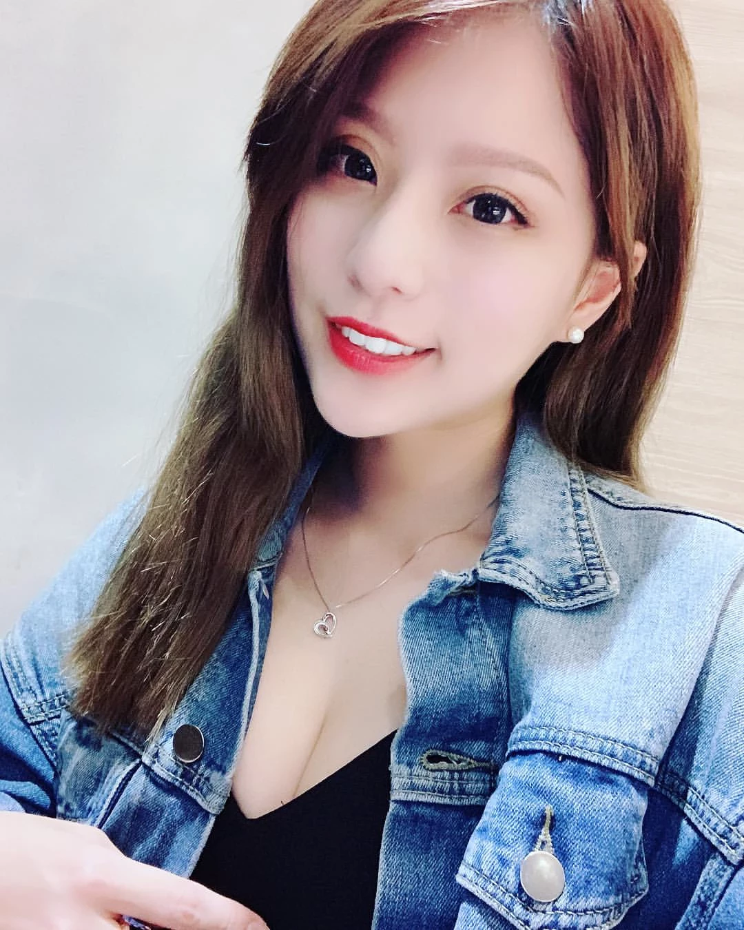 4472972.webp