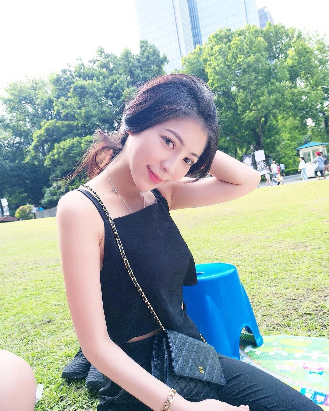 4266657.webp