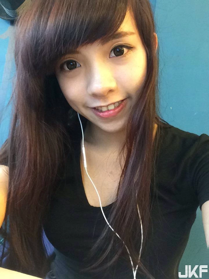 16836794.webp